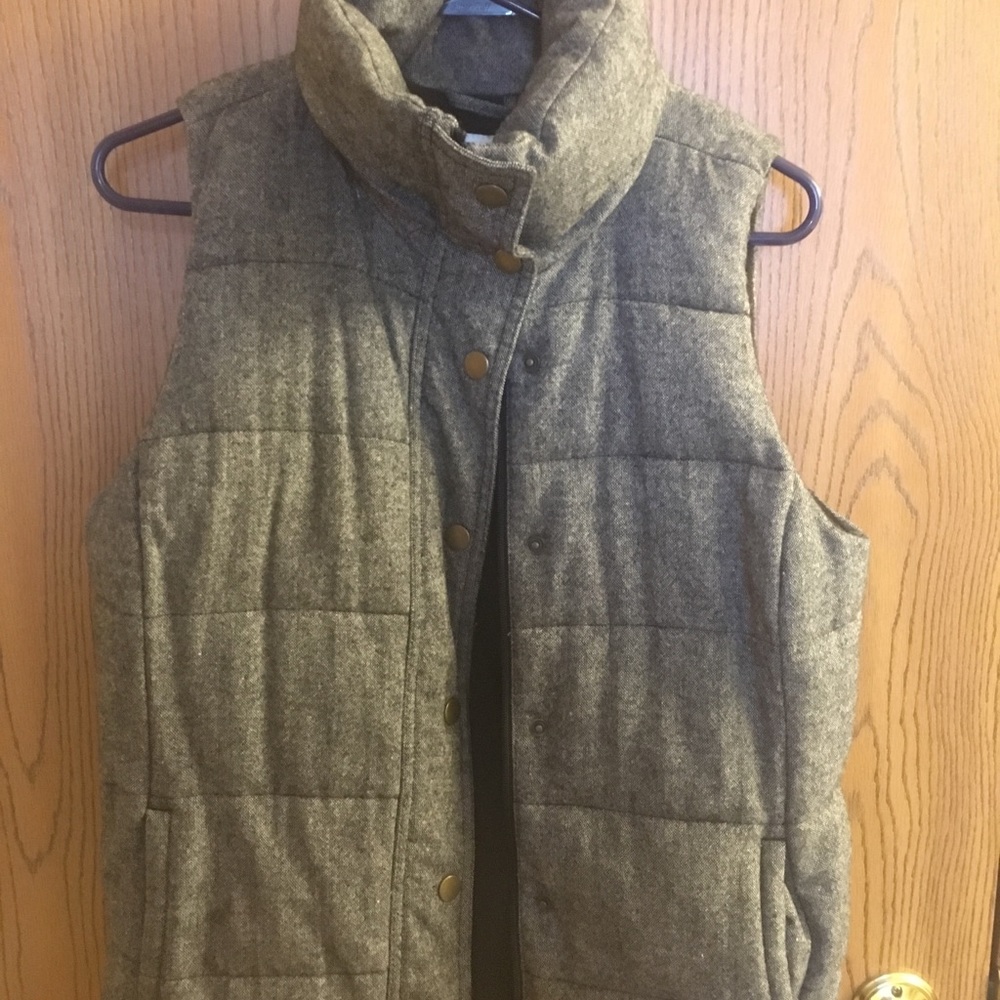 Old Navy Medium Tweed Vest